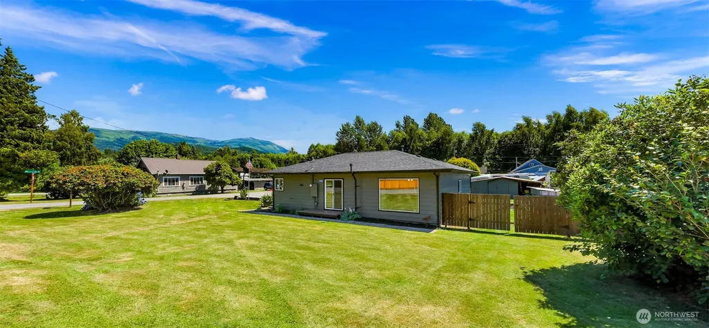 23802 Old Day Creek Road Sedro Woolley WA 98284