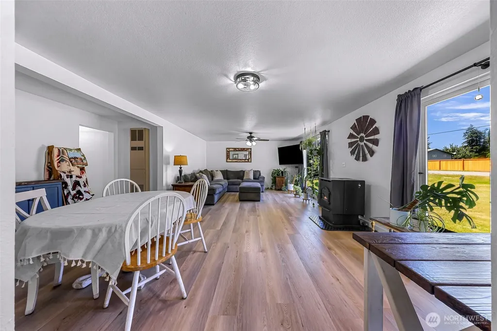 23802 Old Day Creek Road Sedro Woolley WA 98284