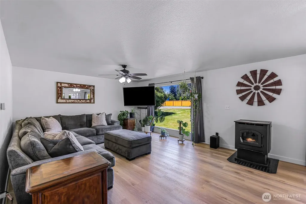 23802 Old Day Creek Road Sedro Woolley WA 98284