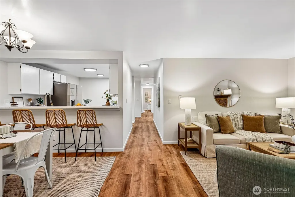 12727 NE 116th Lane Kirkland WA 98034