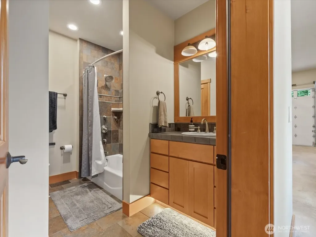 32406 NE Big Rock Road Duvall WA 98019