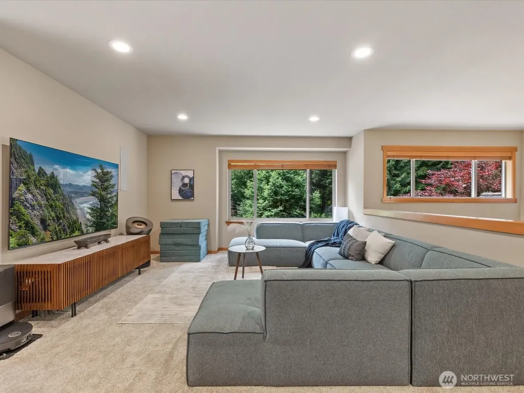 32406 NE Big Rock Road Duvall WA 98019