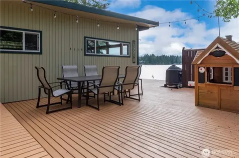 4284 Panther Lake Road W Bremerton WA 98312