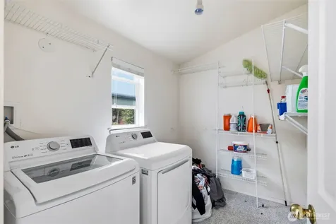 868 + 872 Juniper Pointe Lane Camano Island WA 98282