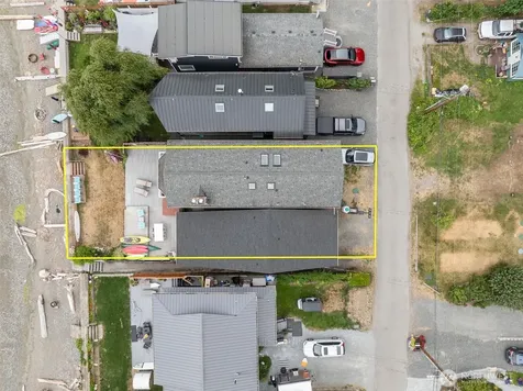 868 + 872 Juniper Pointe Lane Camano Island WA 98282