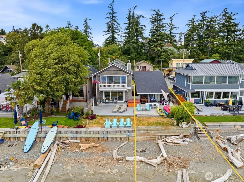 872 Juniper Pointe Lane Camano Island WA 98282