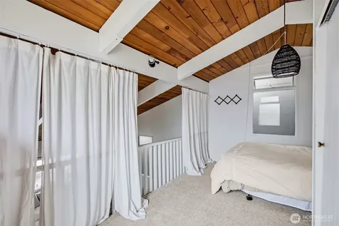 872 Juniper Pointe Lane Camano Island WA 98282