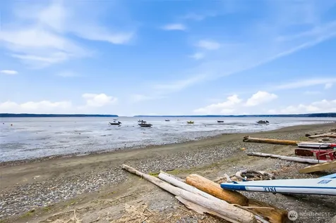 872 Juniper Pointe Lane Camano Island WA 98282