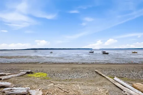 872 Juniper Pointe Lane Camano Island WA 98282