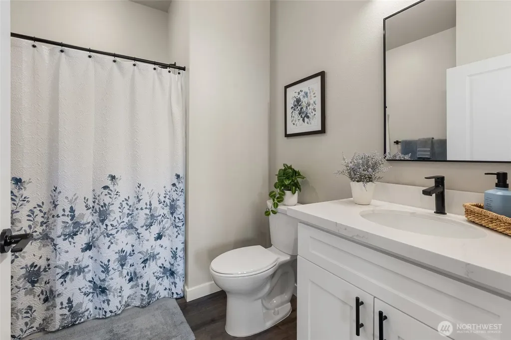 1779 Village Lane Port Orchard WA 98366