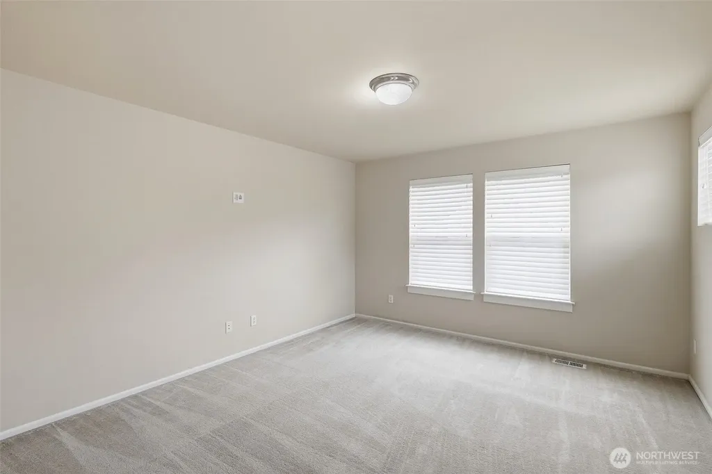 20516 94th Avenue E Graham WA 98338