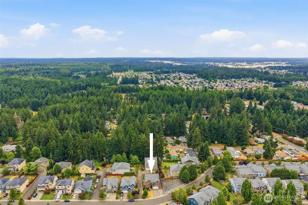 20516 94th Avenue E Graham WA 98338