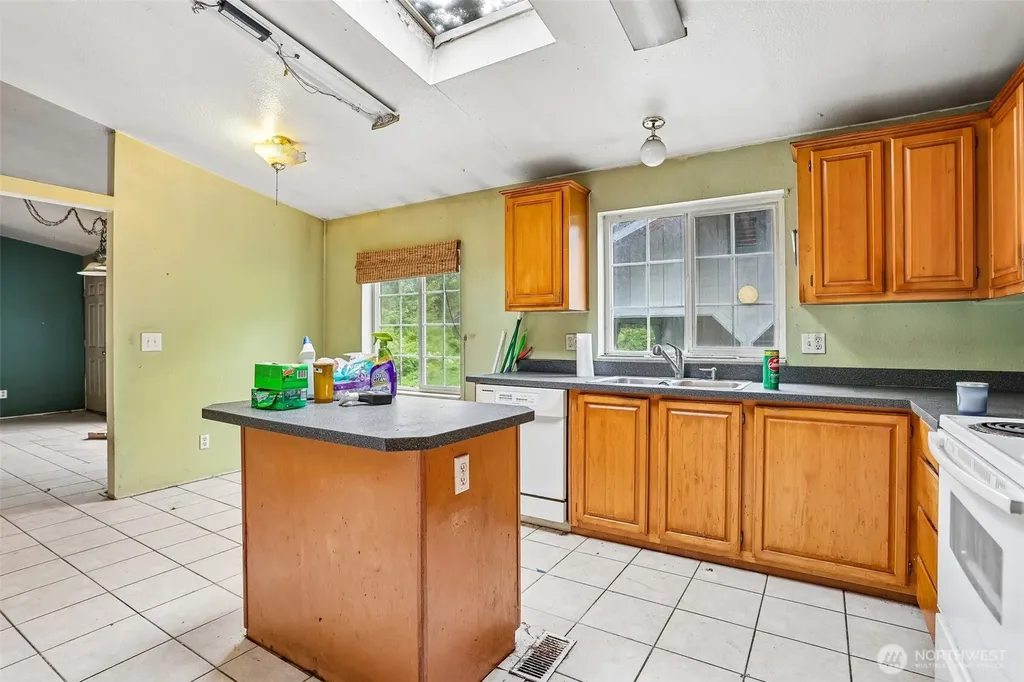3823 138th Street NW Marysville WA 98271