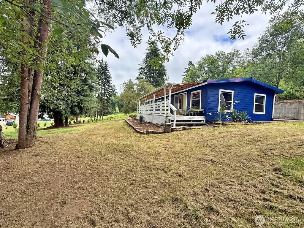 3459 Us Highway 12 Silver Creek WA 98564