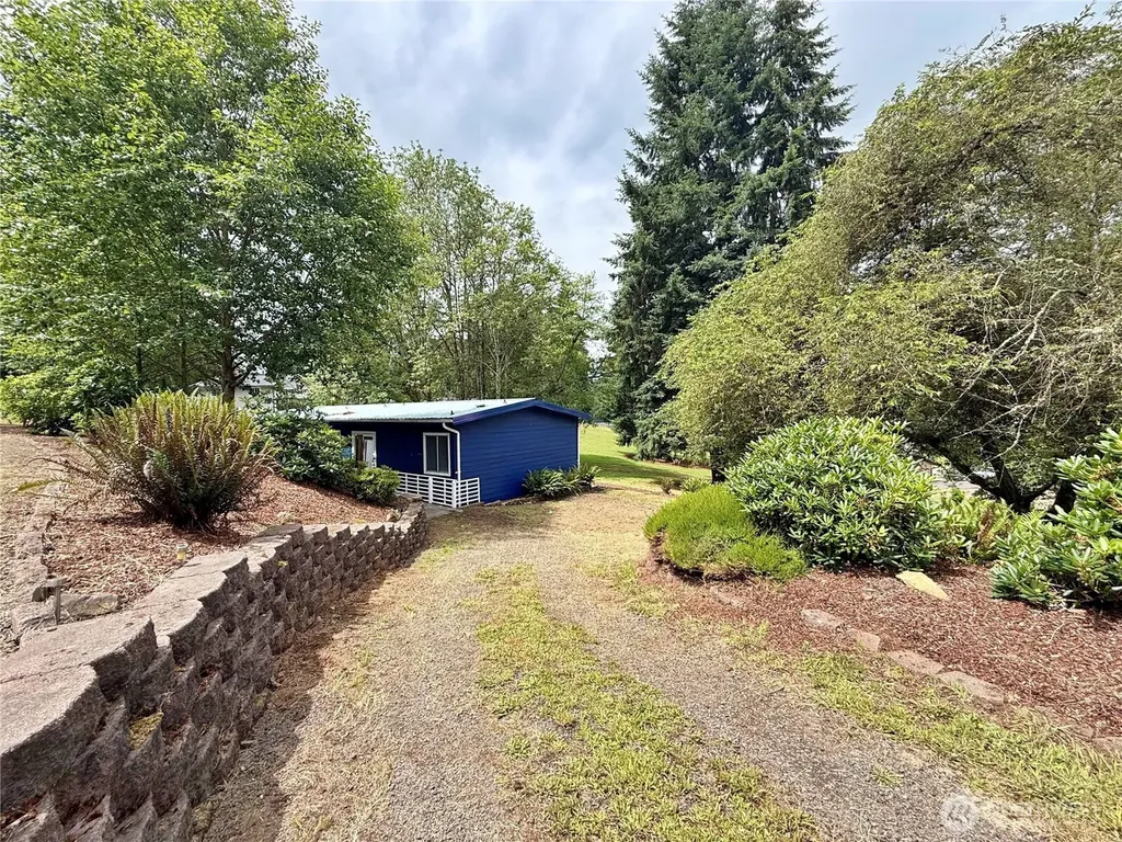 3459 Us Highway 12 Silver Creek WA 98564