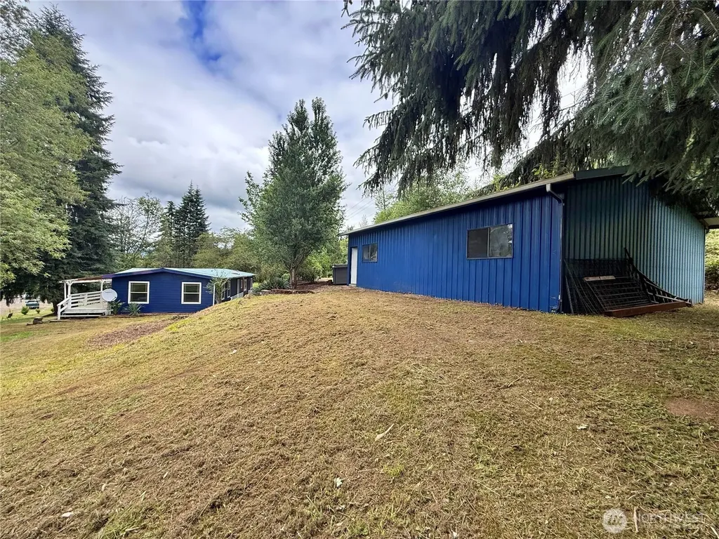 3459 Us Highway 12 Silver Creek WA 98564