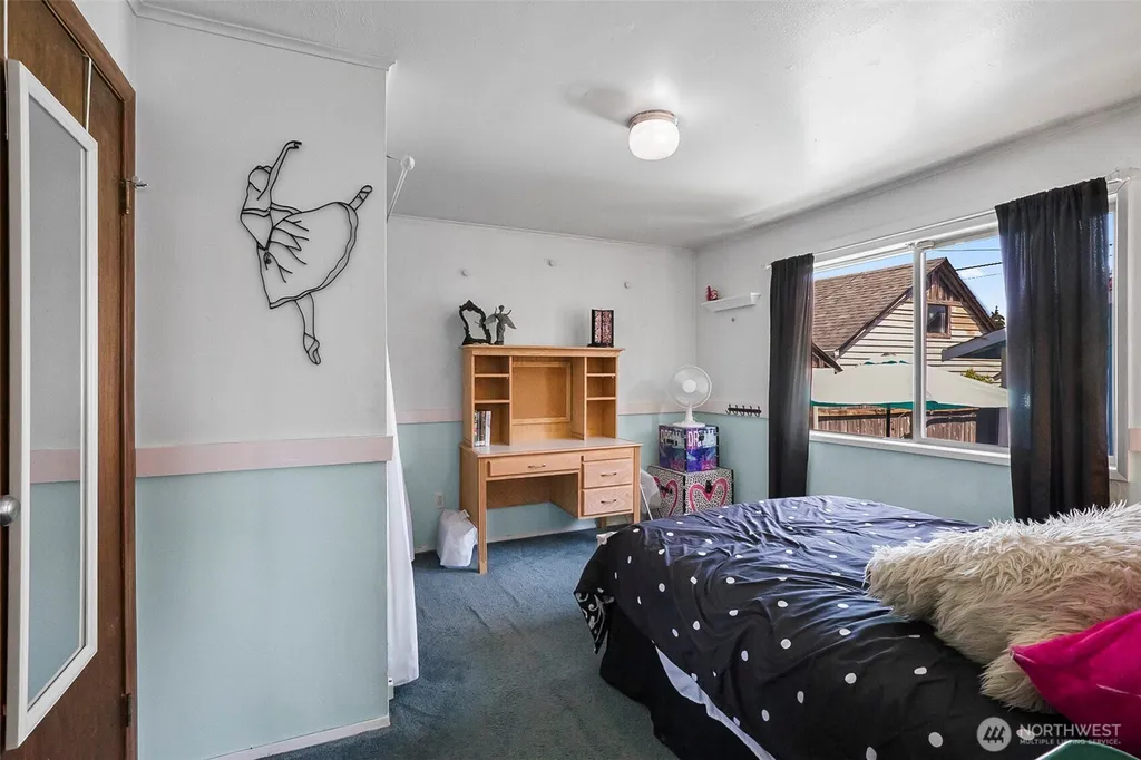 2423 Chestnut Street Everett WA 98201