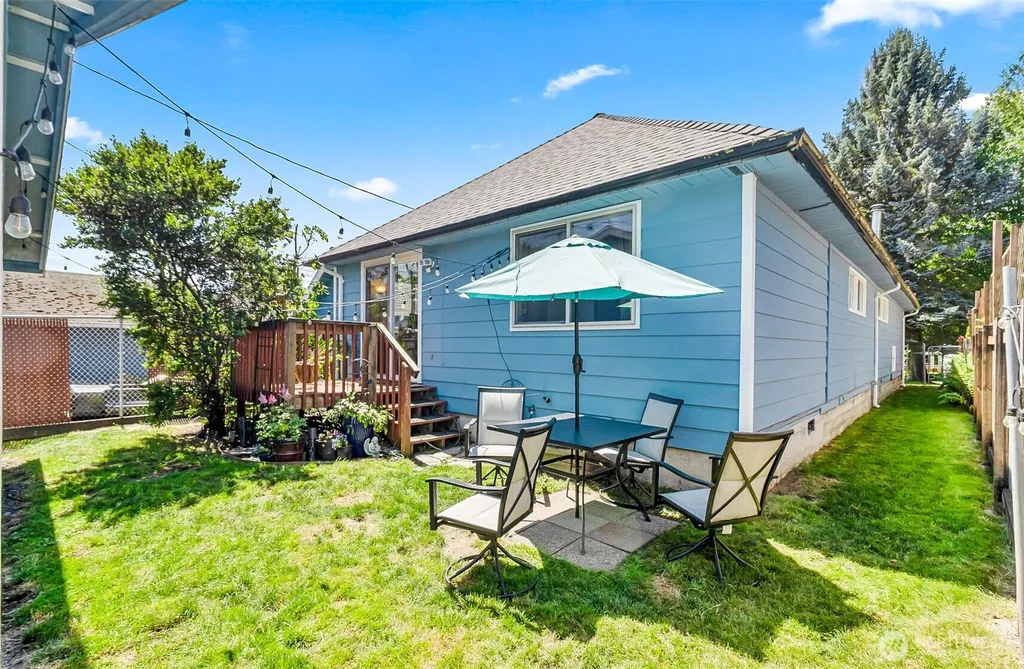 2423 Chestnut Street Everett WA 98201
