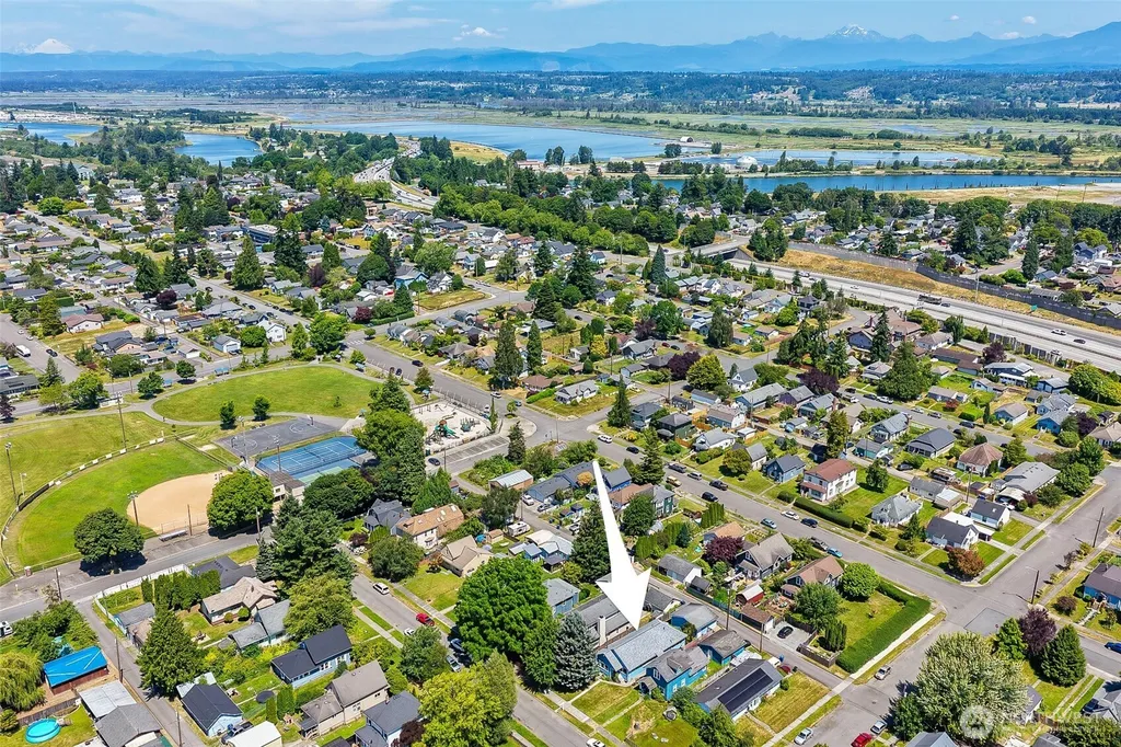 2423 Chestnut Street Everett WA 98201