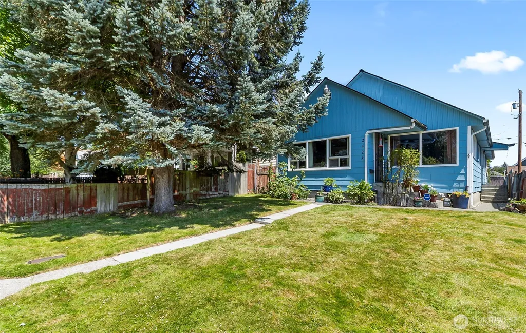 2423 Chestnut Street Everett WA 98201