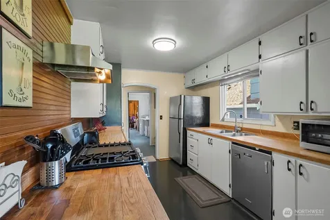 2423 Chestnut Street Everett WA 98201
