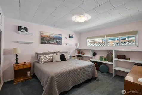 2423 Chestnut Street Everett WA 98201