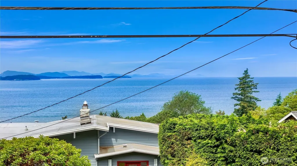 2536 Island View Lane Lummi Island WA 98262