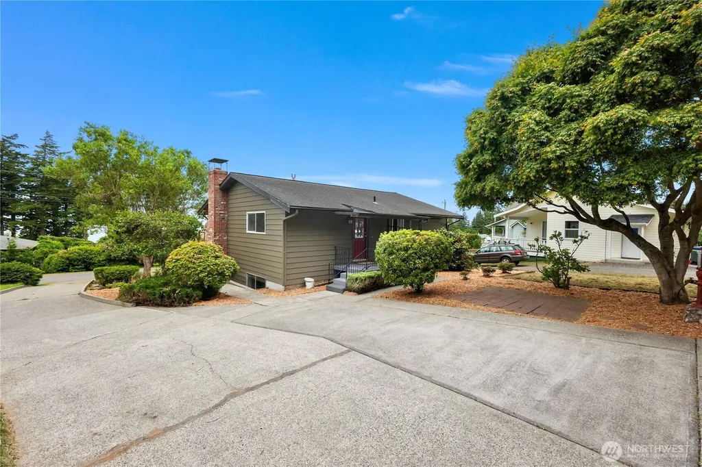 2536 Island View Lane Lummi Island WA 98262