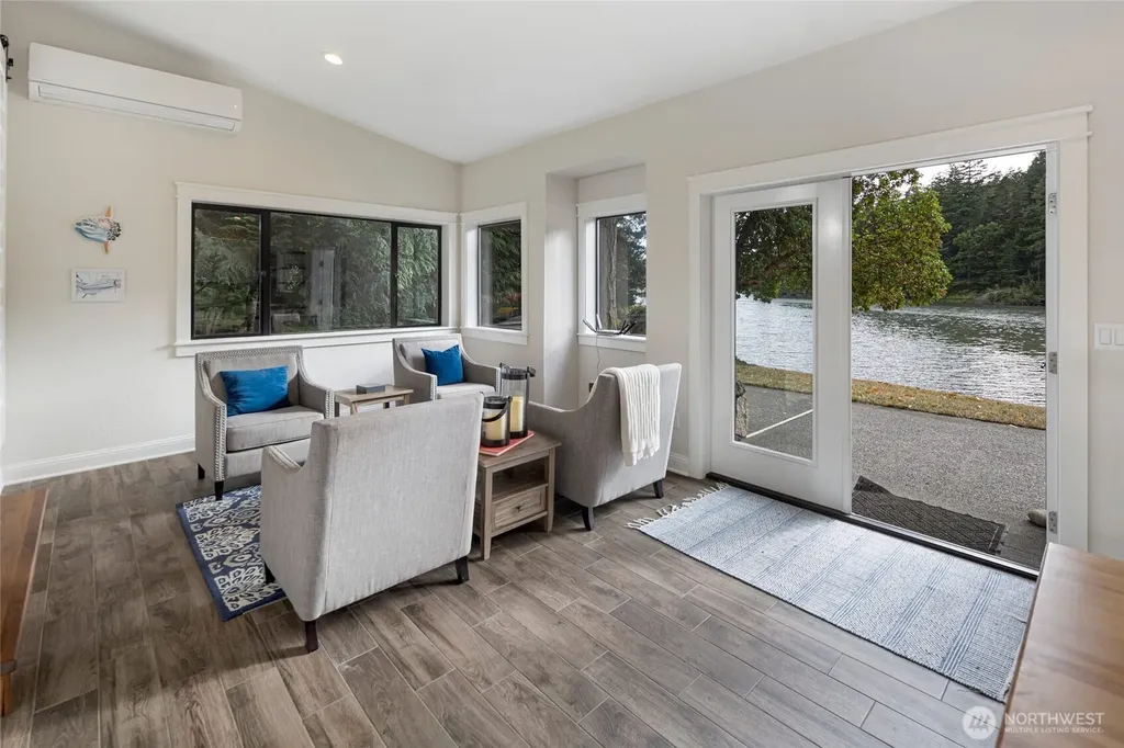 42 Kingfisher Lane Friday Harbor WA 98250