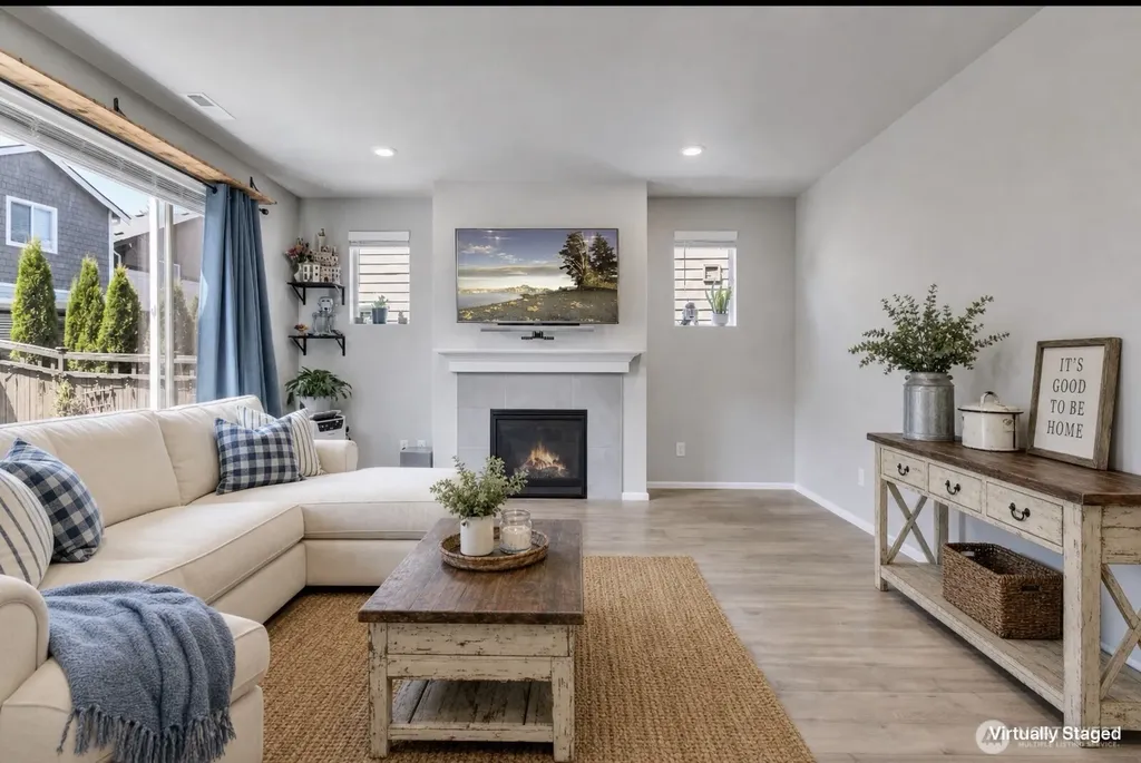 33161 Glacier Avenue SE Black Diamond WA 98010