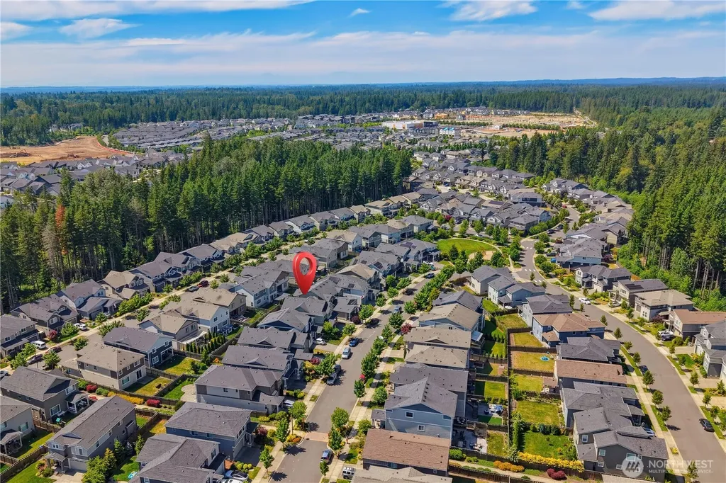 33161 Glacier Avenue SE Black Diamond WA 98010