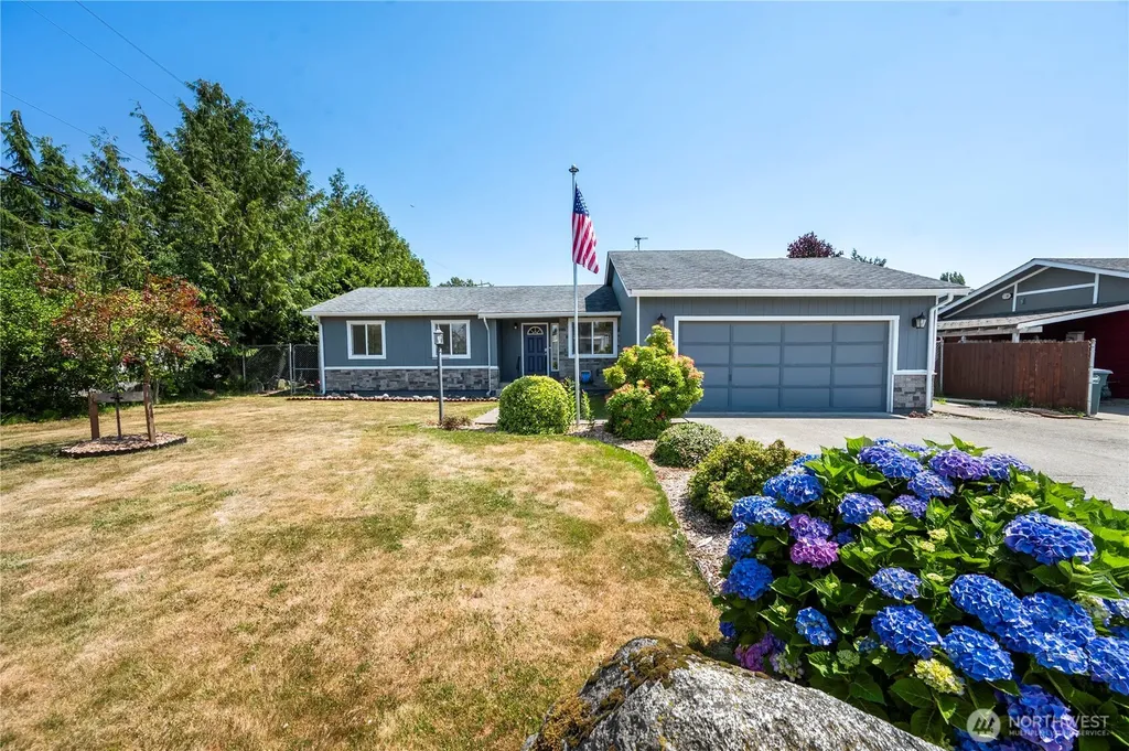 412 Eighth Street Blaine WA 98230