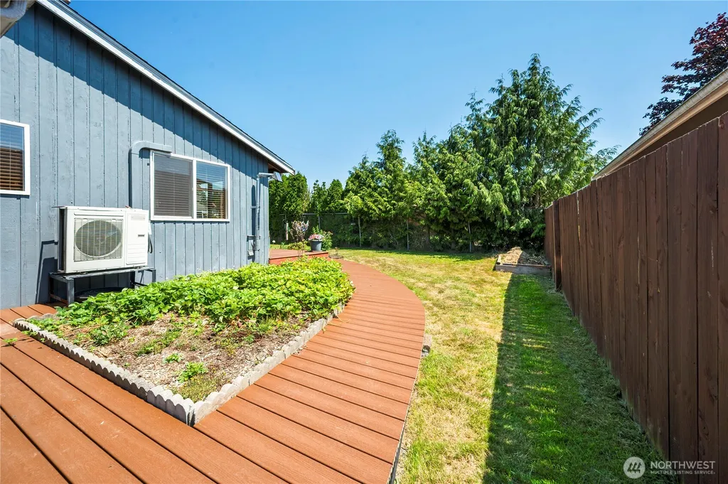 412 Eighth Street Blaine WA 98230