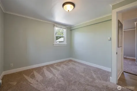 3915 N 11th Street Tacoma WA 98406