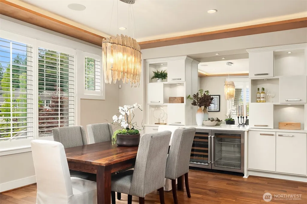 867 224th Avenue NE Sammamish WA 98074
