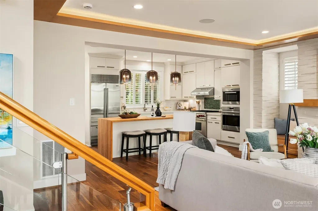 867 224th Avenue NE Sammamish WA 98074