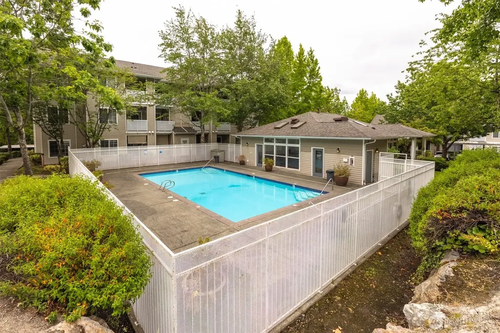 801 N Rainier Avenue Renton WA 98057