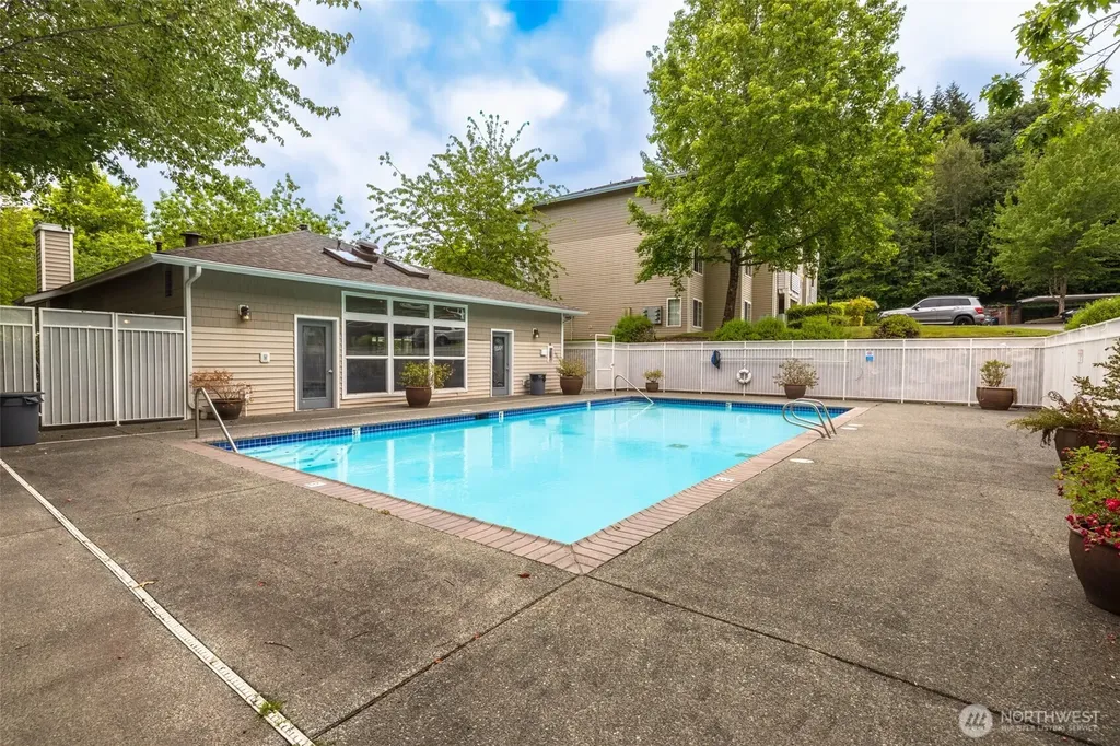 801 N Rainier Avenue Renton WA 98057