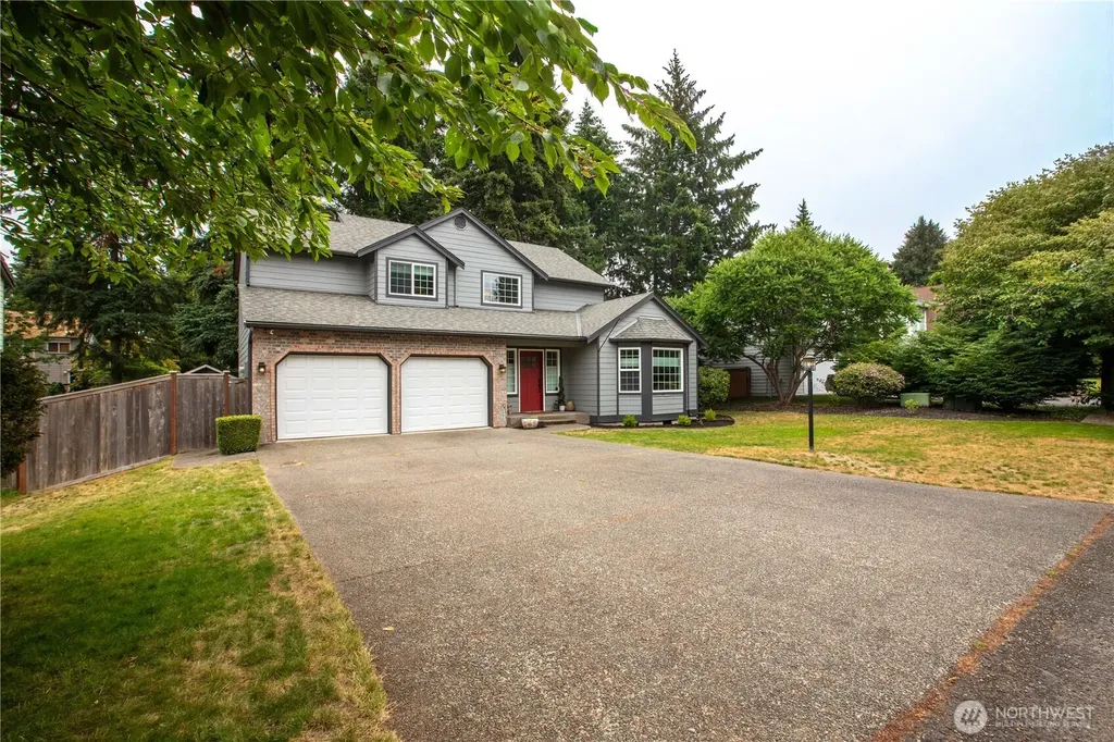 8913 172nd Street Ct E Puyallup WA 98375