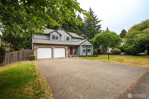 8913 172nd Street Ct E Puyallup WA 98375