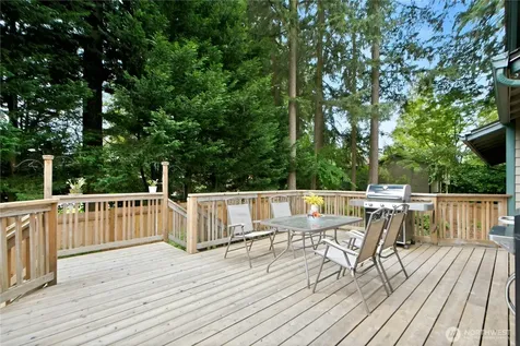10005 SE 267th Street Kent WA 98030