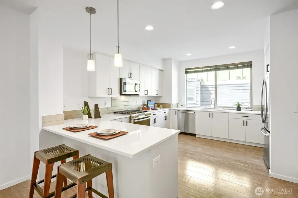 5206 Delridge Way SW Seattle WA 98106