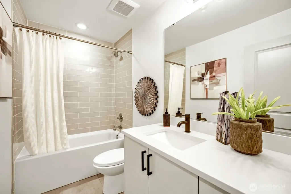 5206 Delridge Way SW Seattle WA 98106