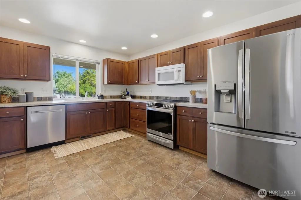 5312 S Fife Street Tacoma WA 98409
