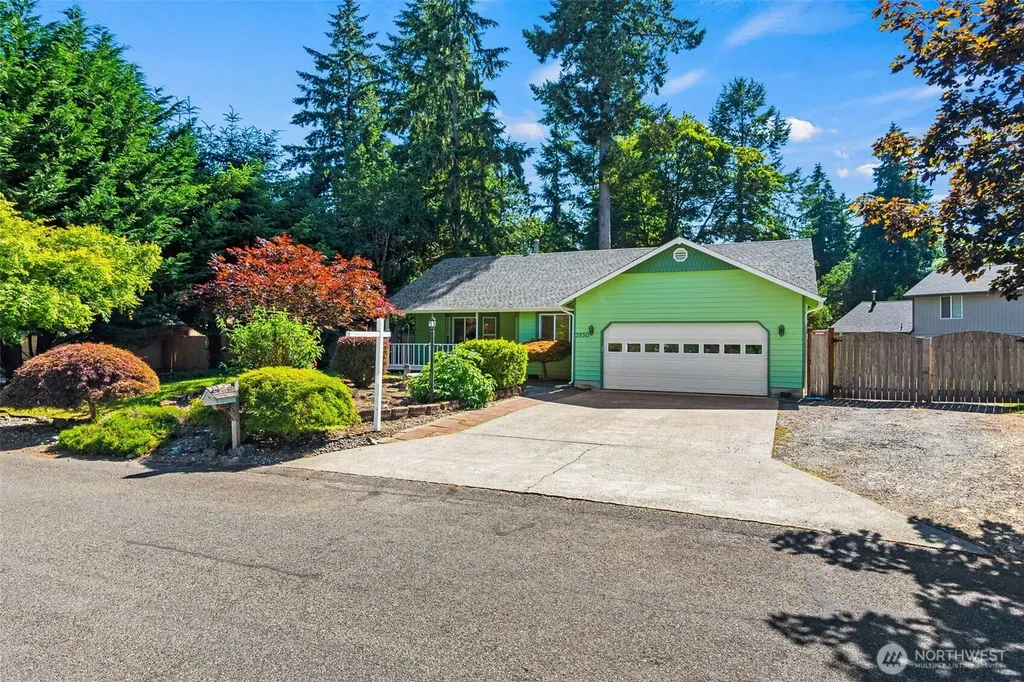 3930 Oxford Loop SE Lacey WA 98503