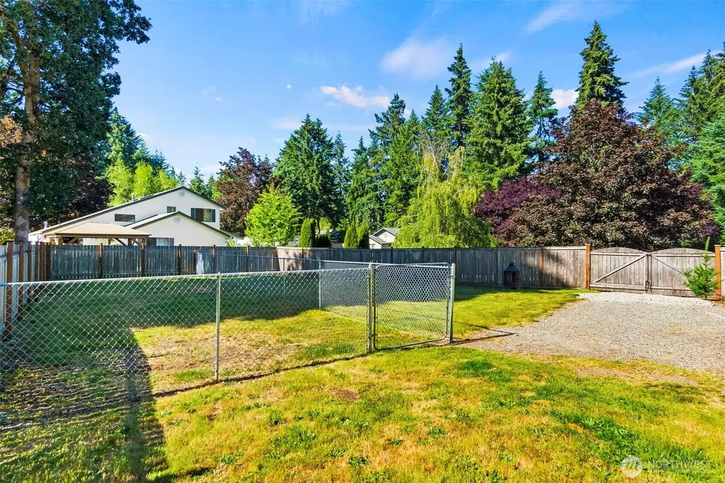 3930 Oxford Loop SE Lacey WA 98503