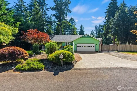 3930 Oxford Loop SE Lacey WA 98503