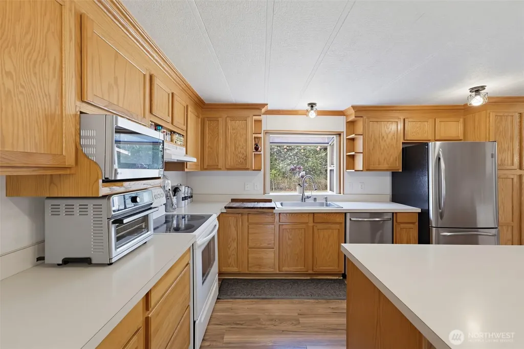 28522 158th Avenue E Graham WA 98338