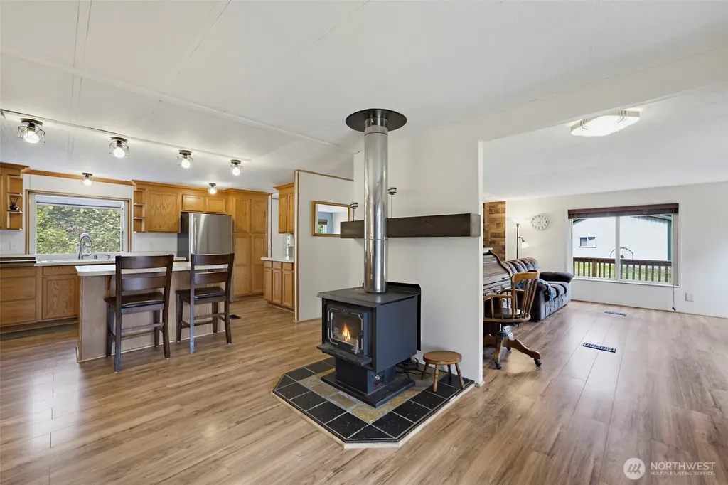 28522 158th Avenue E Graham WA 98338