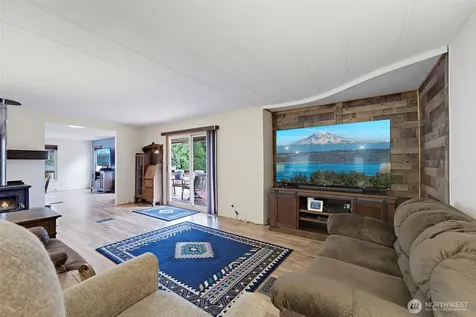 28522 158th Avenue E Graham WA 98338